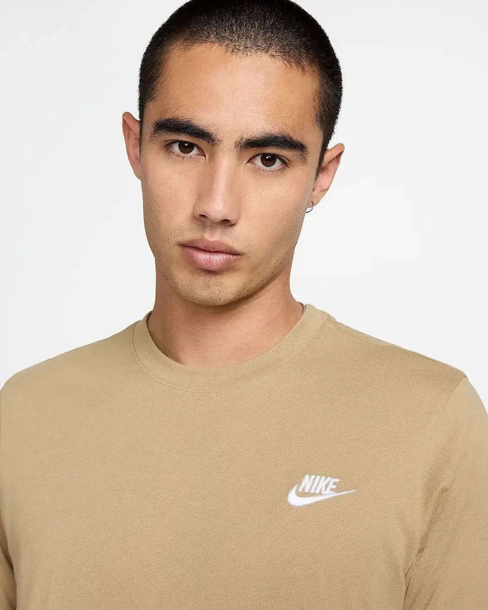 Nike Sportswear Club T-shirt Heren Beige - XXL
