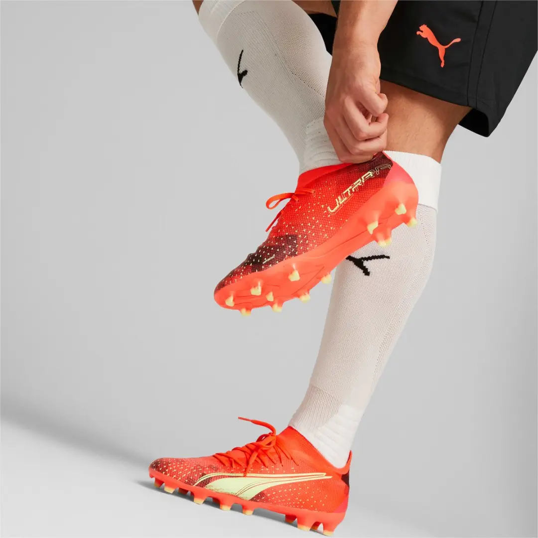 PUMA Ultra Match Sportschoenen 44.5 - FG - Oranje/Rood/Geel