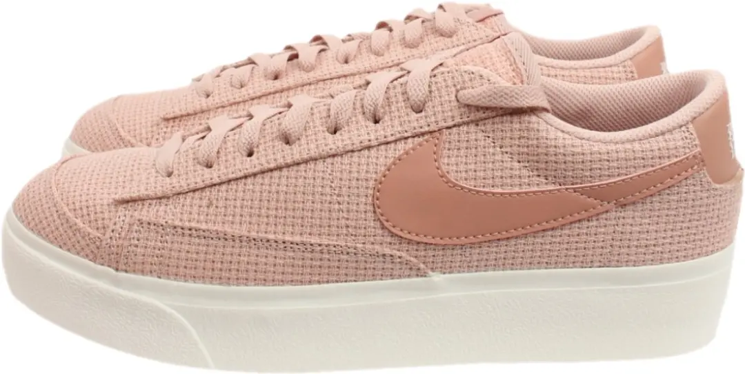 Nike Blazer Low Platform Damesschoenen 43