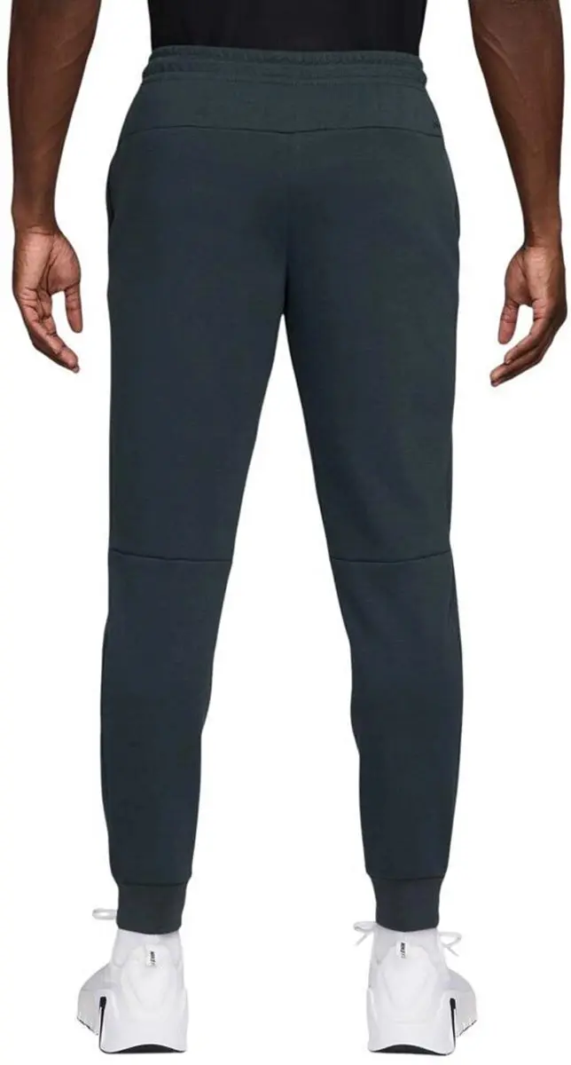 Nike Primary Fleece Dri-FIT UV Joggingbroek FZ0975-390 - Maat L - Groen