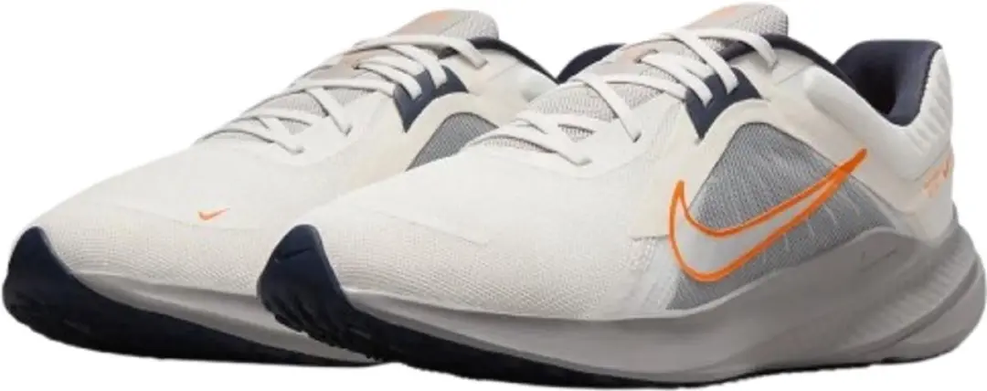 Nike Quest 5 DQ5074-101 Hardloopschoenen - 45.5