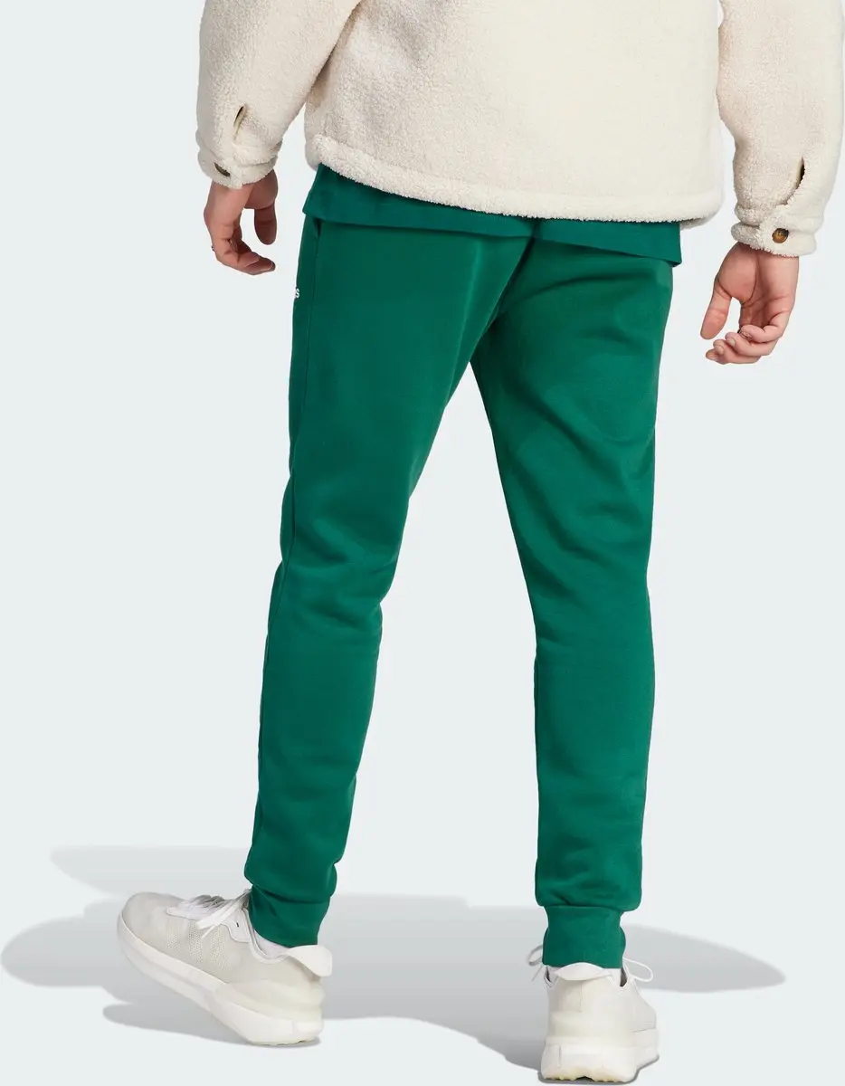 adidas Sportswear Essentials Fleece Joggingbroek IJ8892 - S - Groen