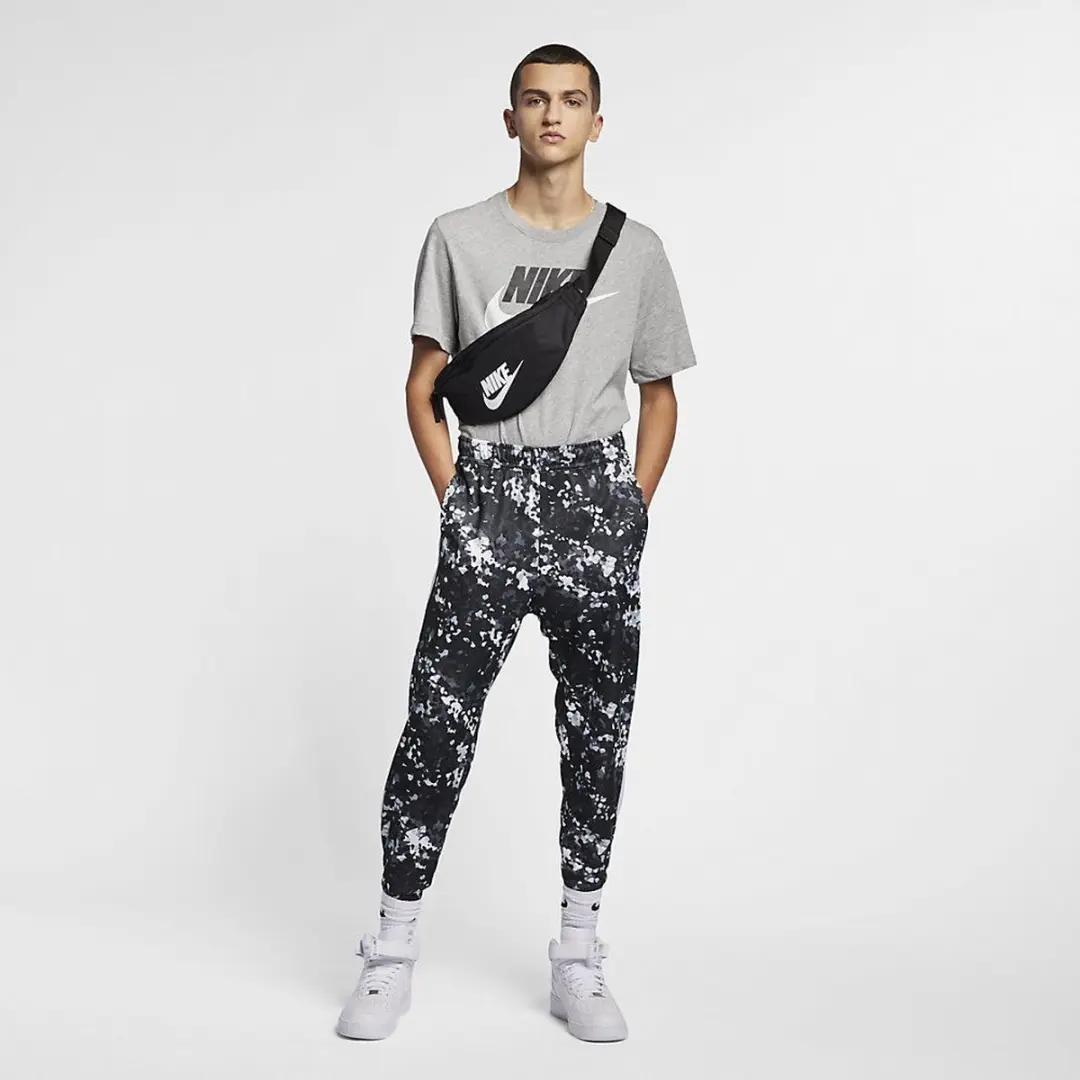 Nike Sportswear Icon Futura Heren T-Shirt M - AR5004-063