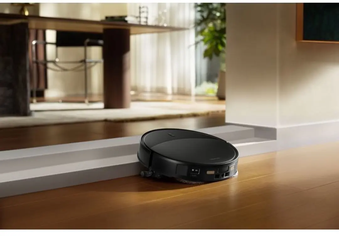 Roborock Saros 20X Robotstofzuiger & Mop - Autoleegstation - Zwart