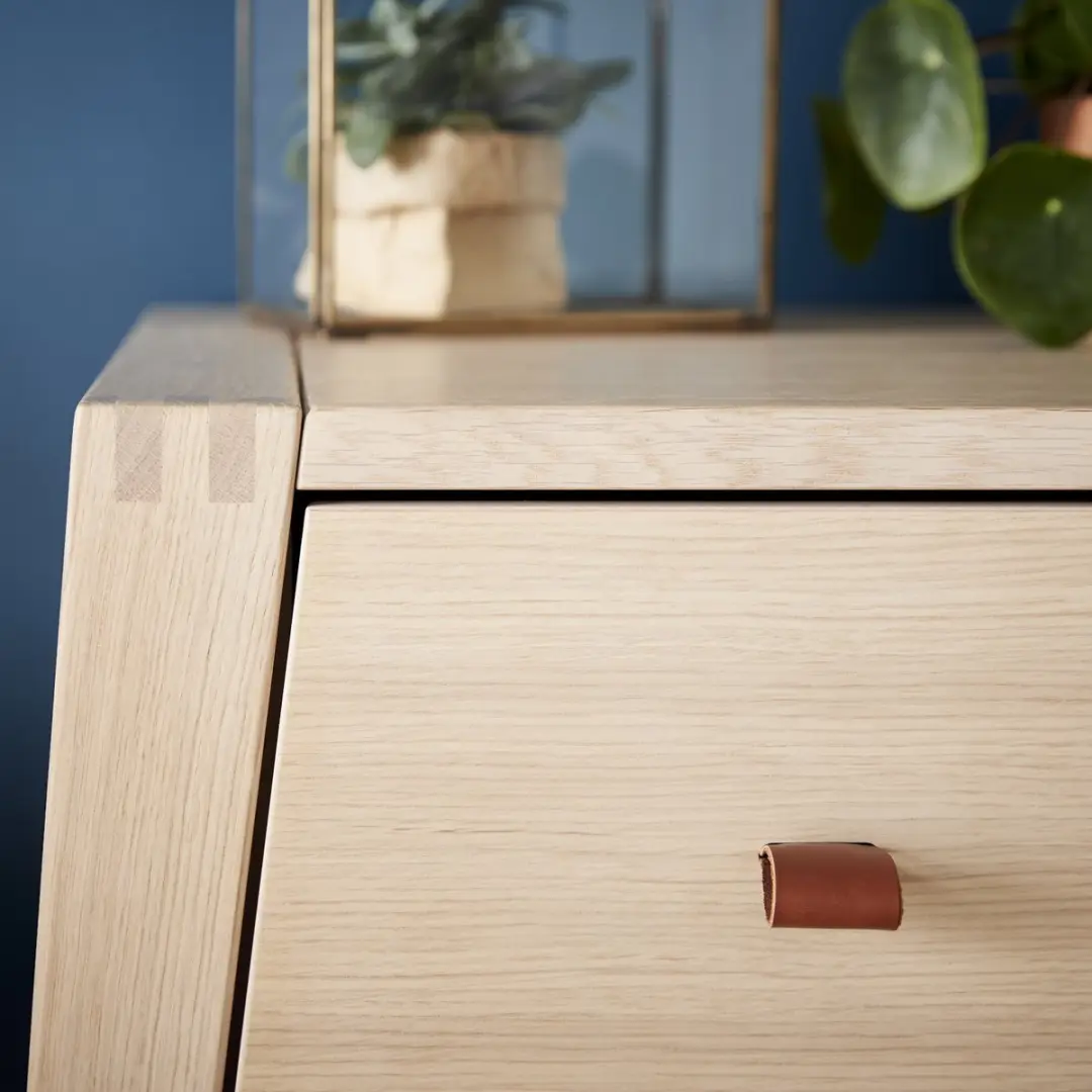 Leander Linea Commode Oak