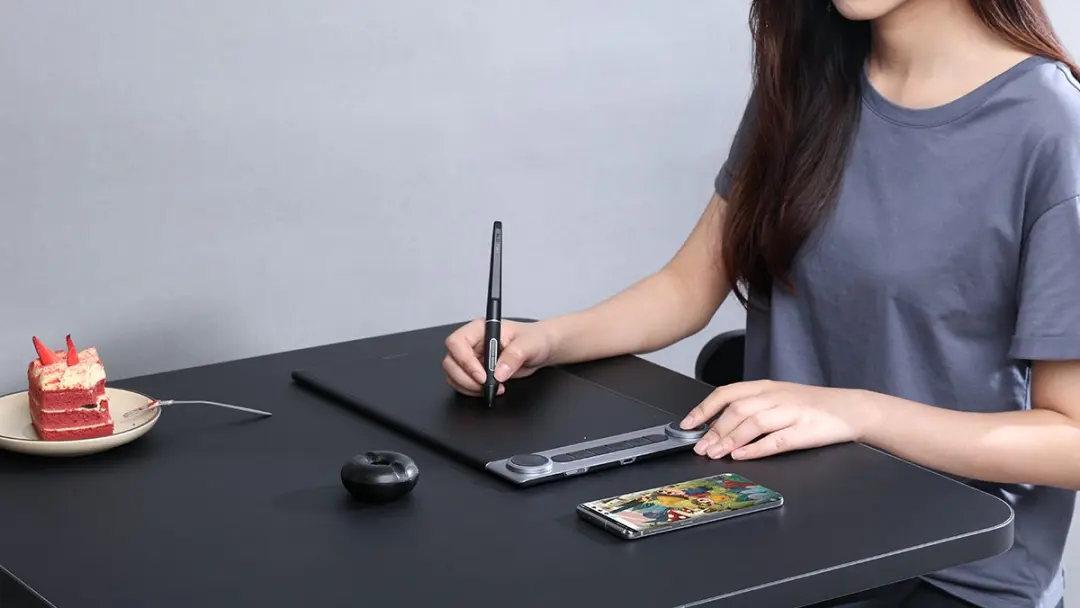 Huion Inspiroy Dial 2 Pen Tablet - 8.5 inch - Zwart