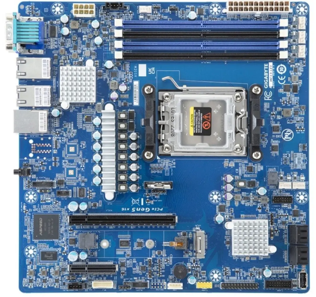 Gigabyte MC13-LE1 Moederbord - AM5 - 10x USB 3.2 Gen 2 - afbeelding 4 van 5