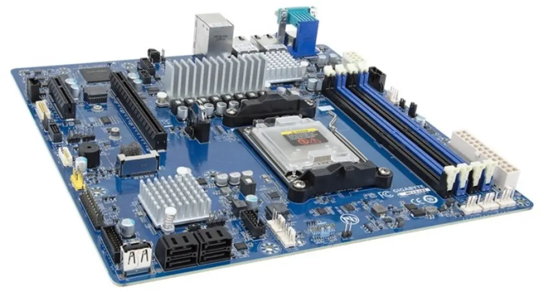 Gigabyte MC13-LE1 Moederbord - AM5 - 10x USB 3.2 Gen 2 - afbeelding 2 van 5