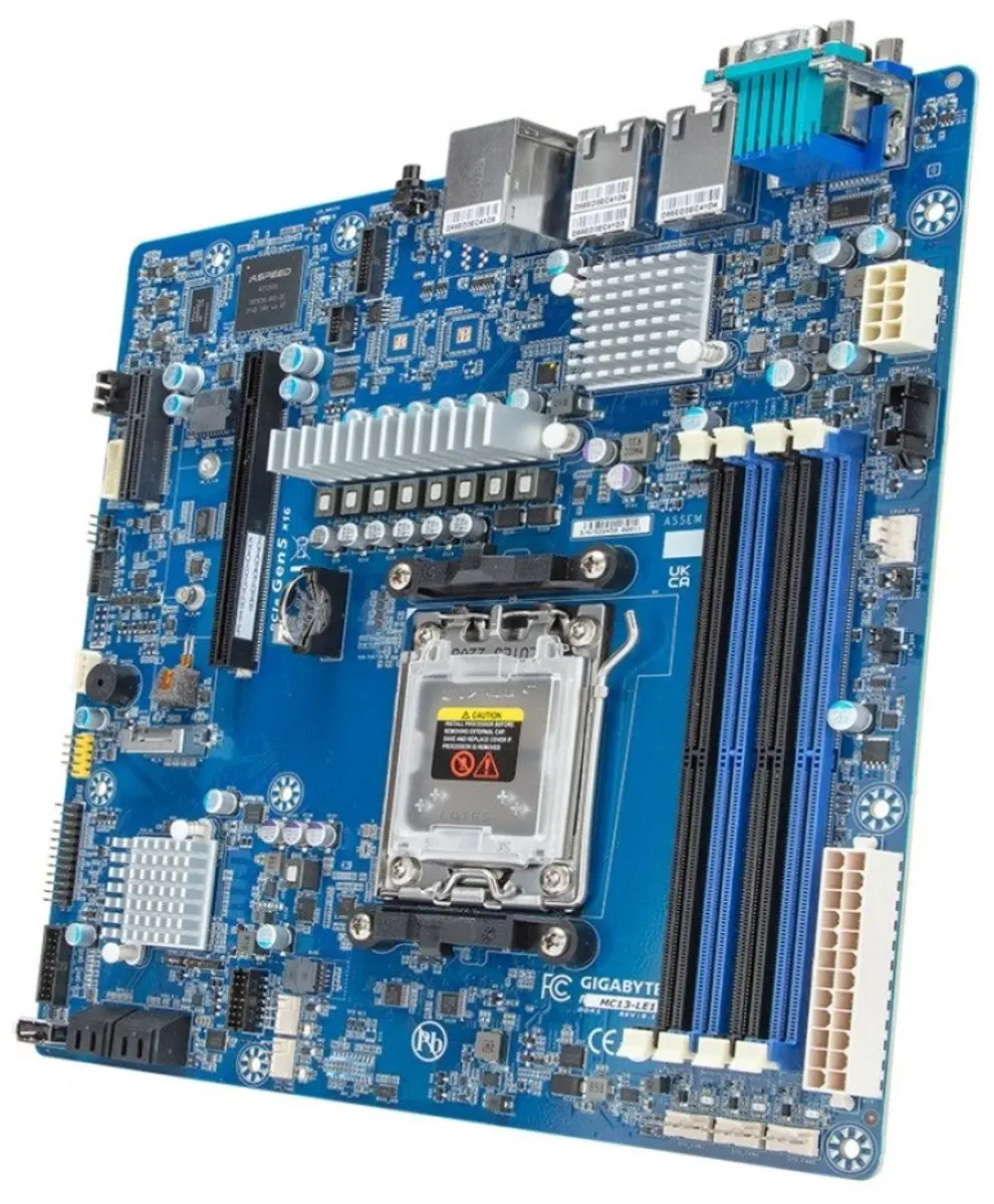 Gigabyte MC13-LE1 Moederbord