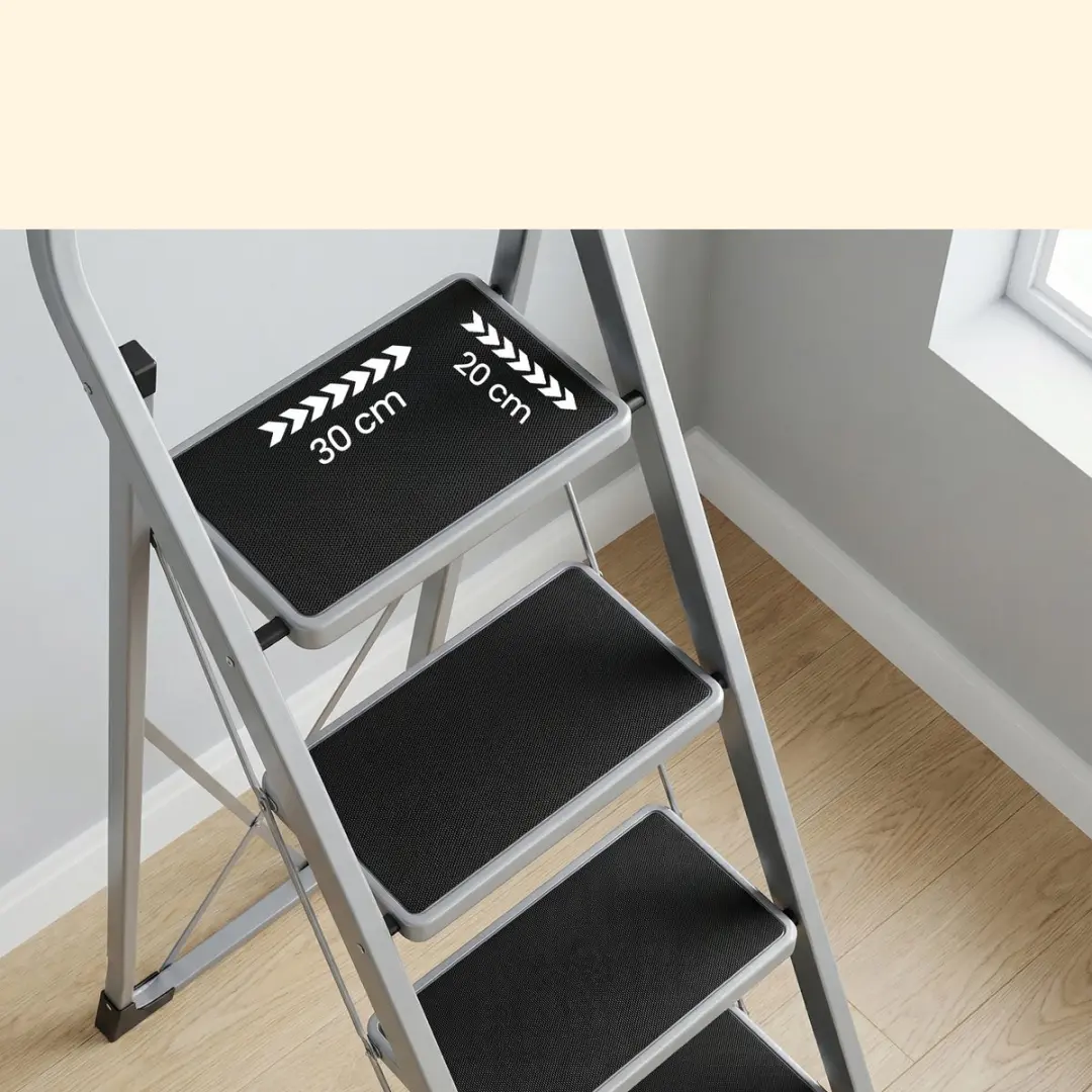 Songmics GSL004G01 Trapladder 4 Treden - Opvouwbaar - 150 kg