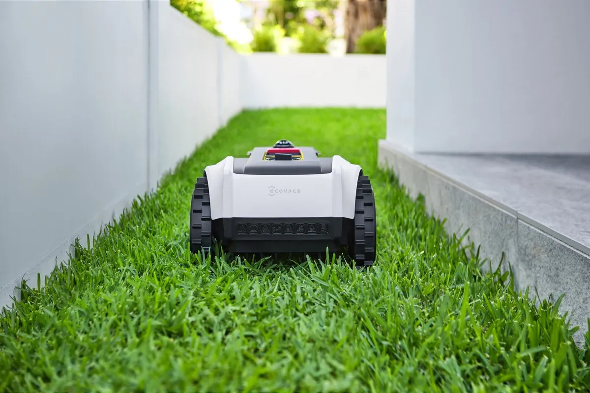 Ecovacs GOAT O500 Robotgrasmaaier - 500m²