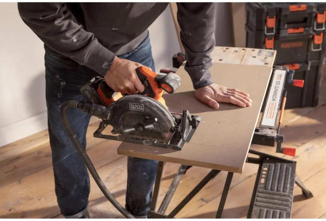 BLACK+DECKER 18V Brushless Cirkelzaag BLCCS78M1-QW - 165mm - 4.0Ah Accu - afbeelding 6 van 6