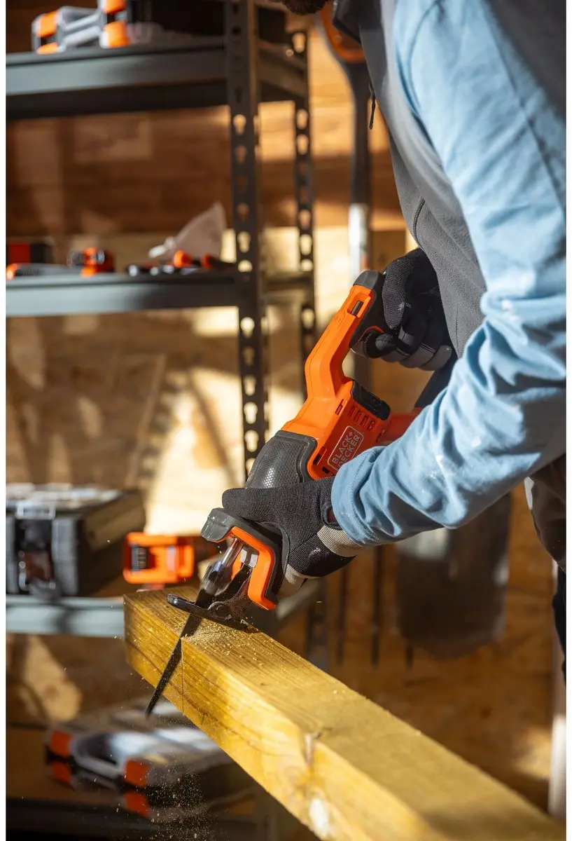 BLACK+DECKER BLCR78E1-QW Reciprozaag - 18V - 2 Snelheden - 2x Zaagbladen