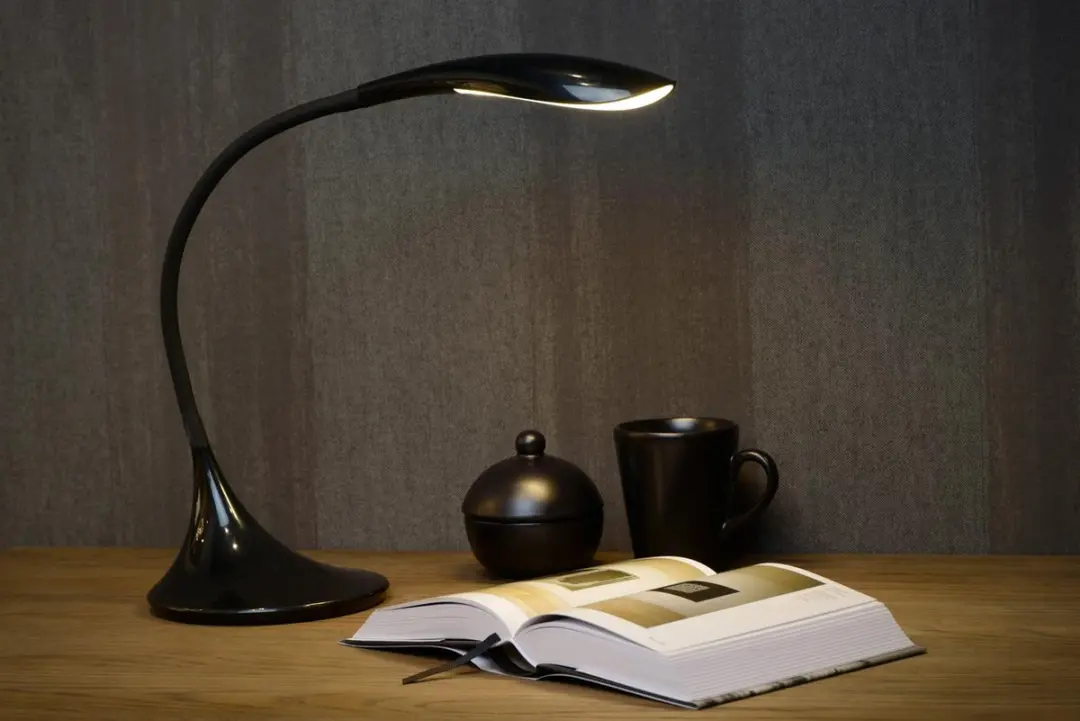 Lucide EMIL Bureaulamp LED 4,5W 3000K - Zwart