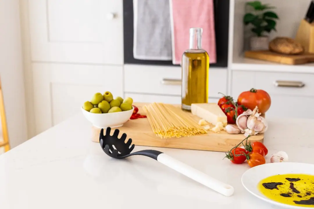 KitchenAid Pastalepel Spaghetti 34cm - Wit