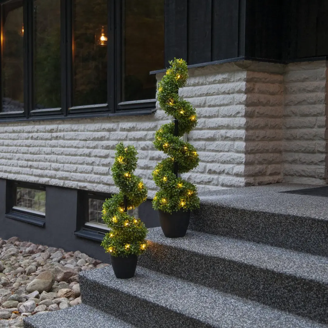Star Trading LED Buxus Buxbom Spiraal 65cm - 20 Warmwitte LED's - Buiten