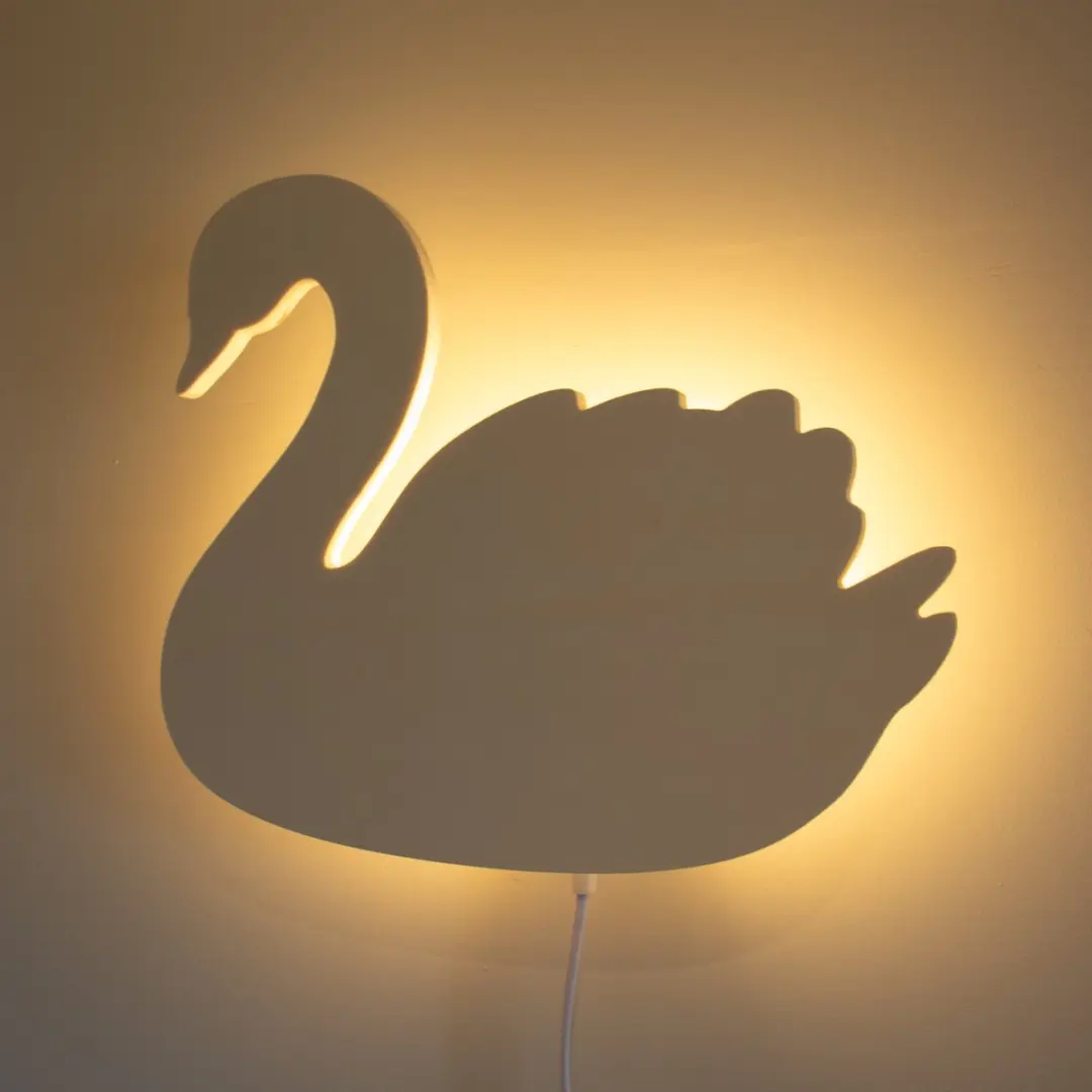 TreeToys Houten Wandlamp Zwaan - 1 Lichtpunt