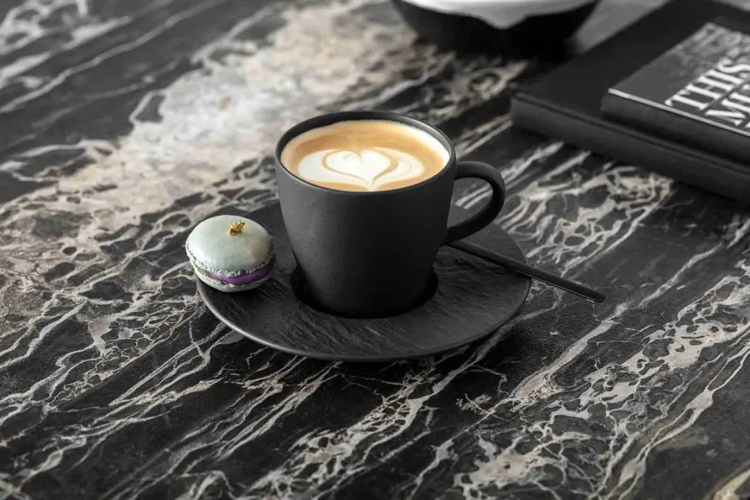 Villeroy & Boch Manufacture Rock Espressokopje & Schotel 60ml - Zwart - afbeelding 6 van 6