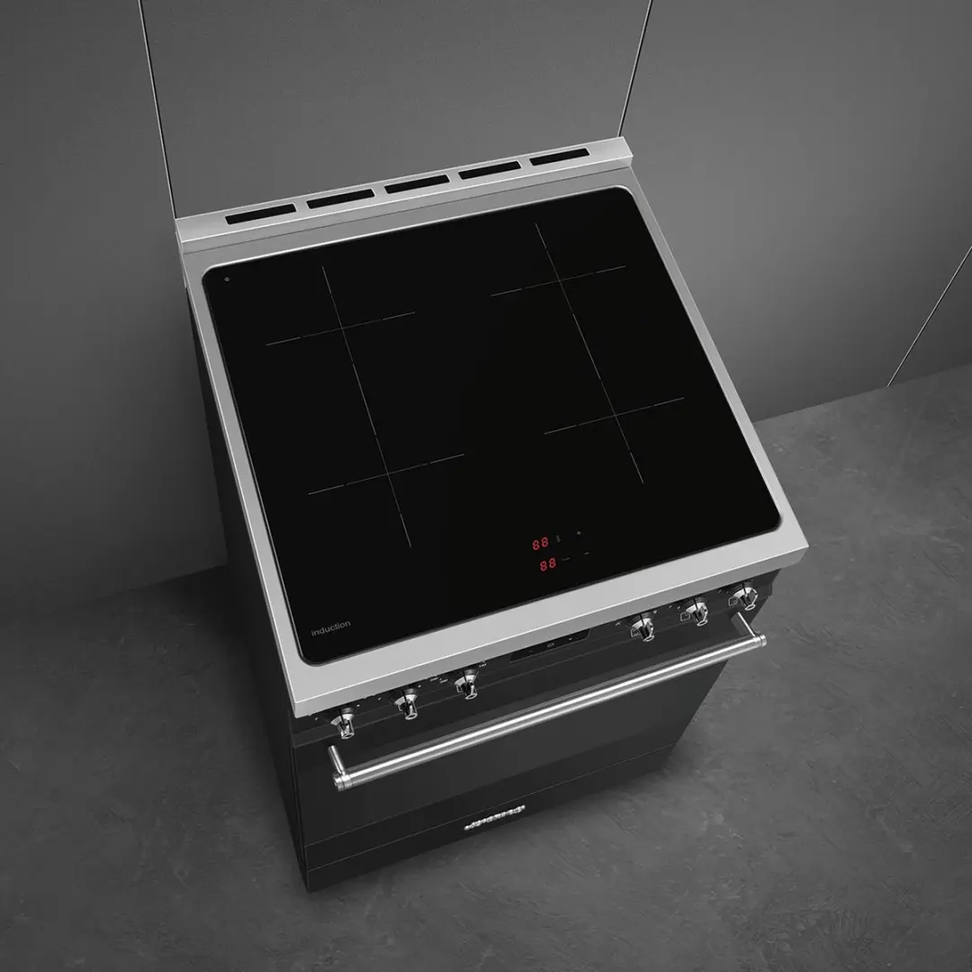 Smeg C6IPMBM2 Inductiefornuis 60cm - Pyrolyse - Zwart