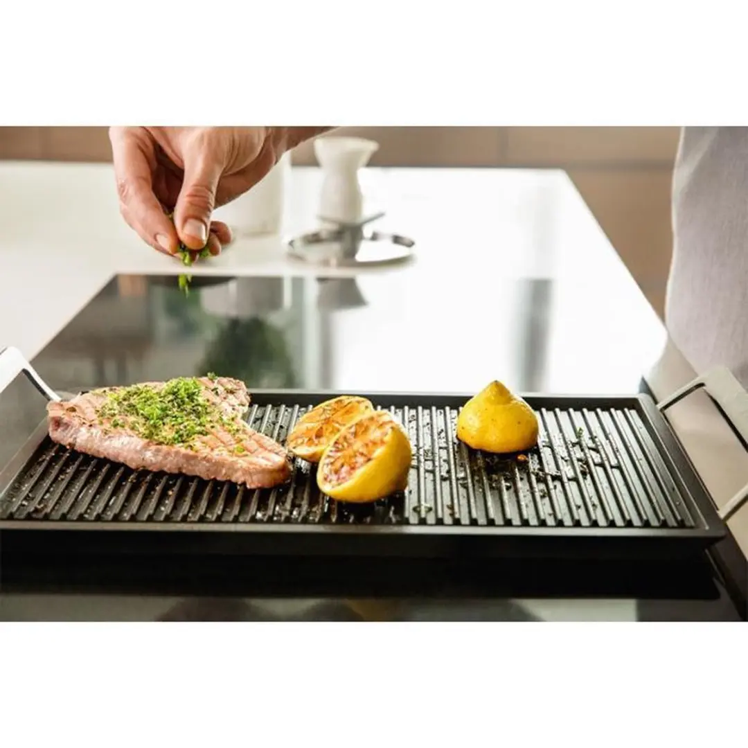 Electrolux E9HL33 Premium Plancha Grill - 43cm - Zwart