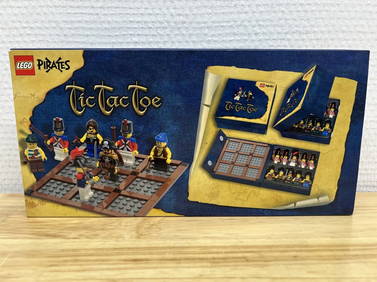 LEGO Pirates Tic Tac Toe 852750 - 90 Stukken - Multicolor