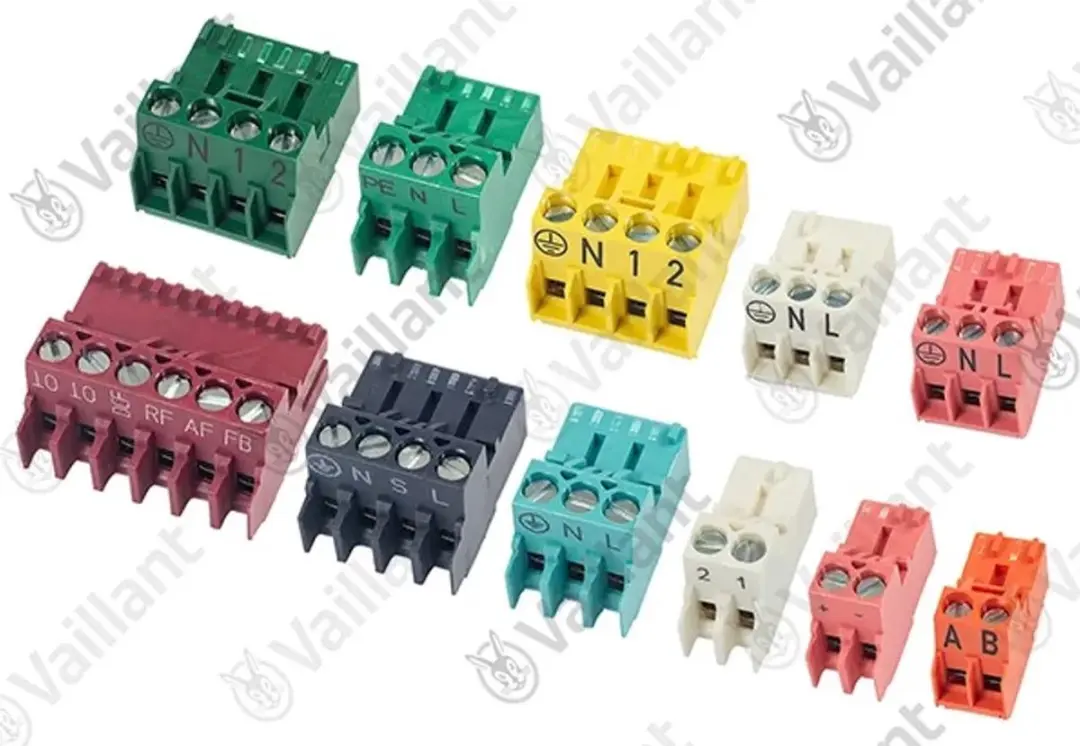 Vaillant Stekker Set VWL 57+77/8.2 IS (S1)