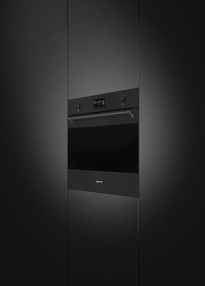 Smeg Classic SO6302M2N Combi-magnetron - Mat Zwart