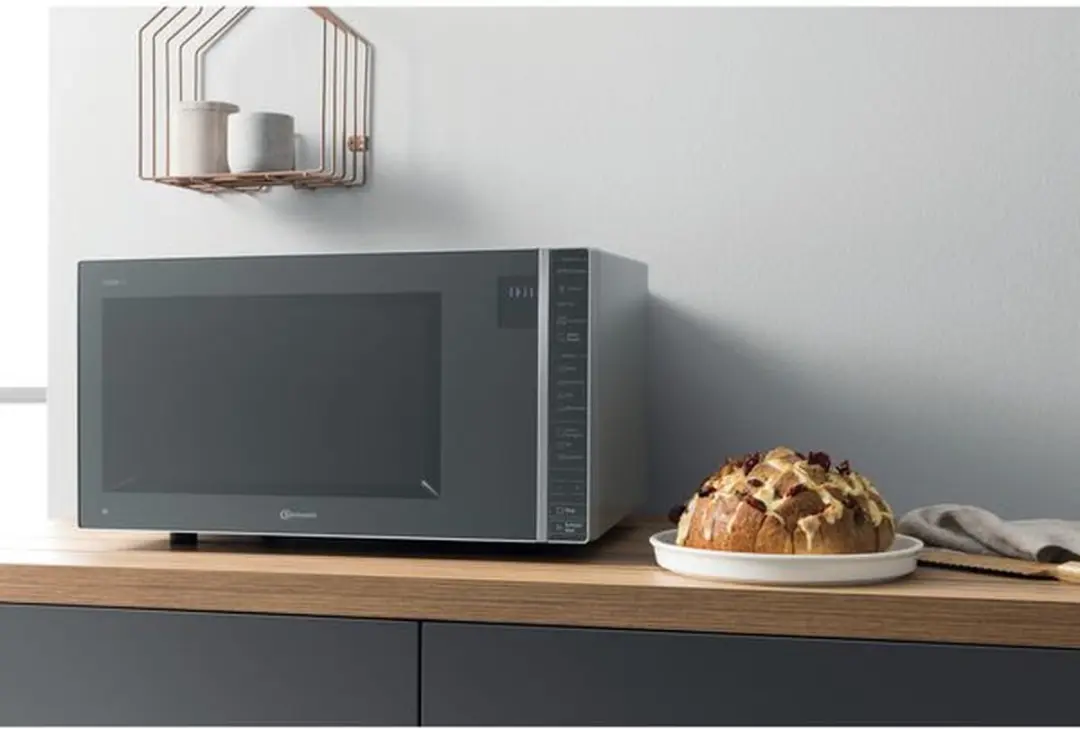 Bauknecht MW 304 M Vrijstaande Magnetron 900W - Grijs/Spiegel