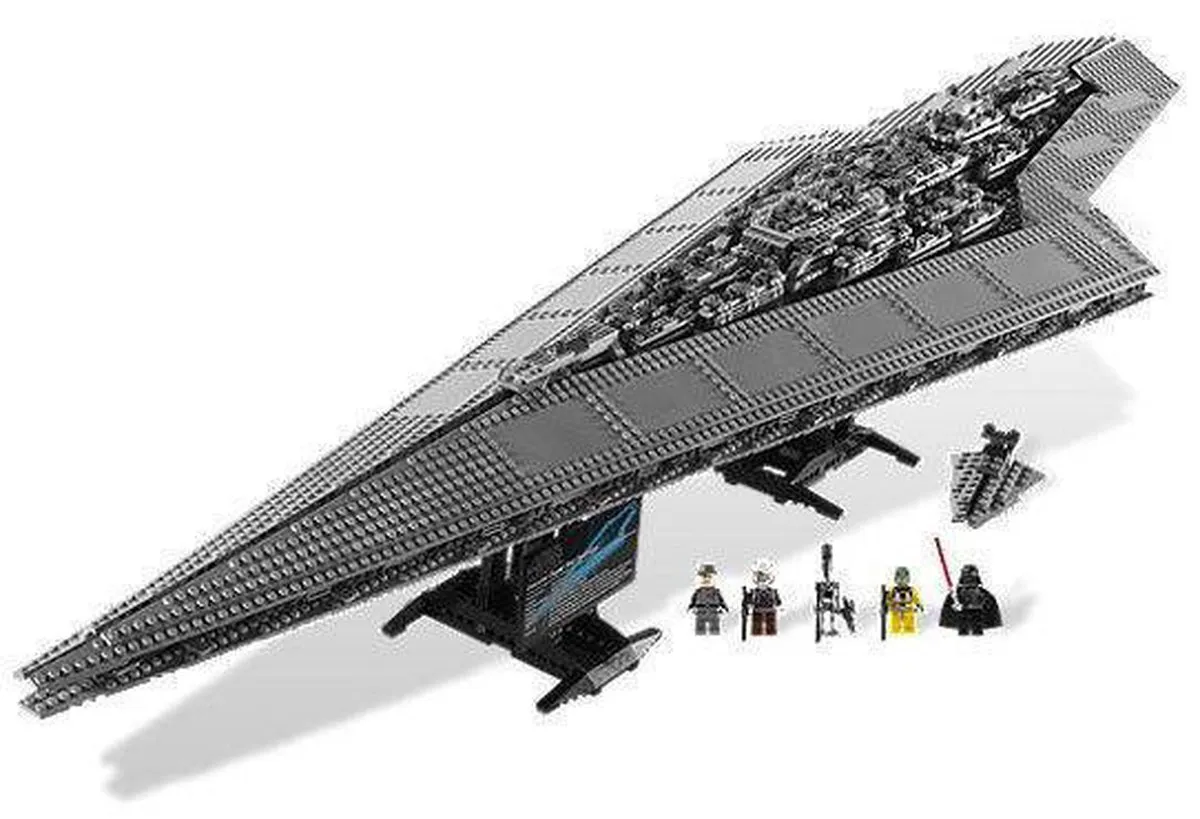 LEGO Star Wars Super Star Destroyer 10221 - 3152 Stukken - afbeelding 4 van 6
