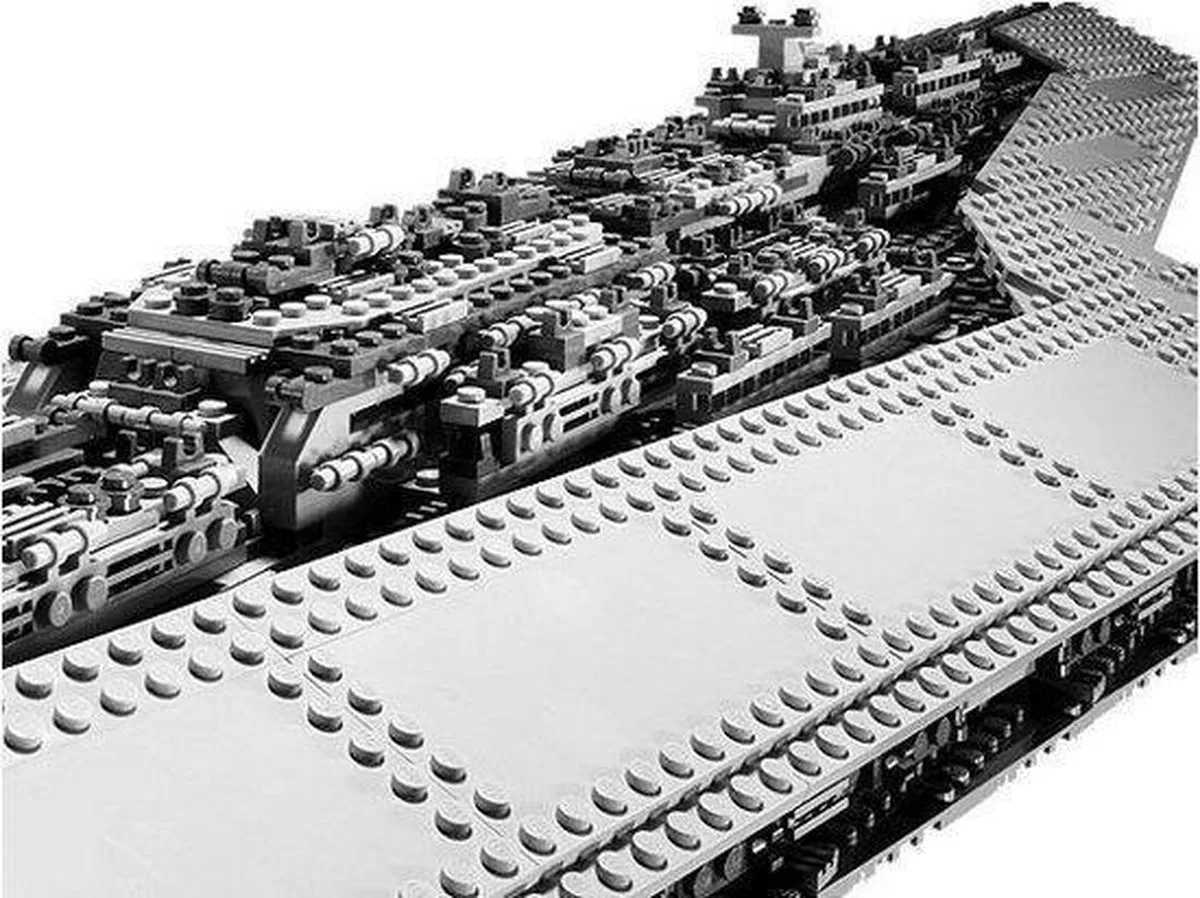 LEGO Star Wars Super Star Destroyer 10221 - 3152 Stukken - afbeelding 3 van 6