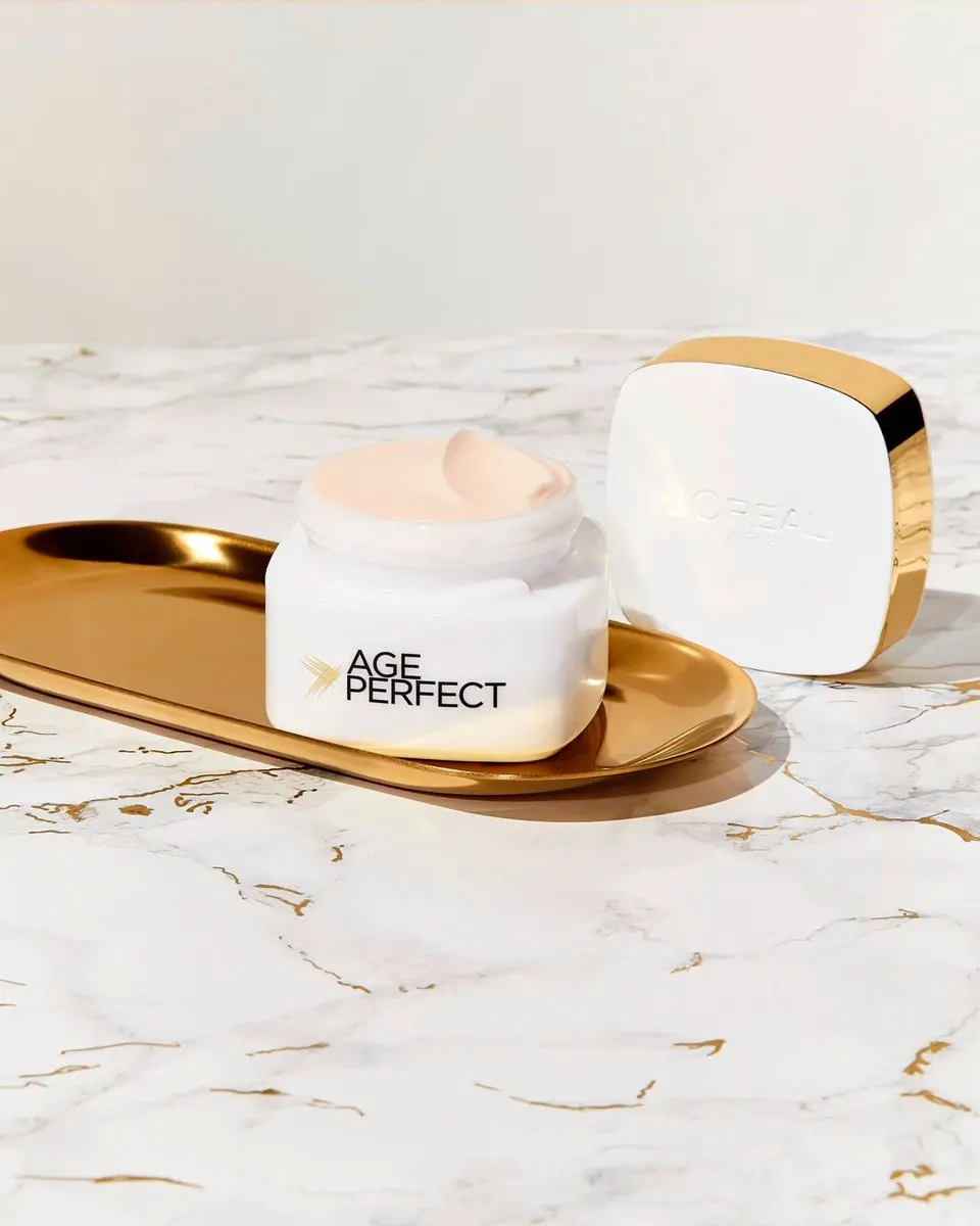 L'Oréal Paris Age Perfect Nachtcrème Pro-Collageen 50ml - afbeelding 5 van 6