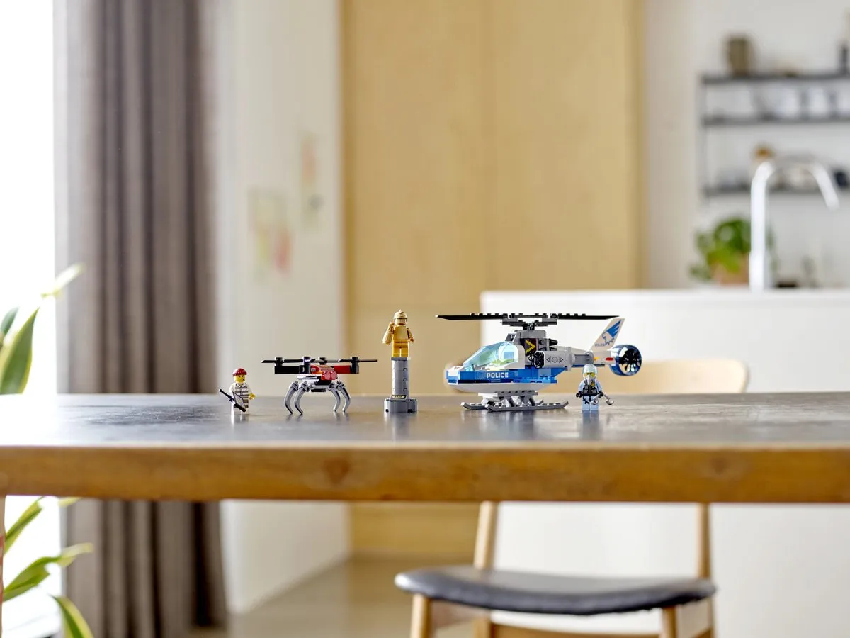 LEGO City Luchtpolitie Drone-achtervolging 60207 - 192 Stukken