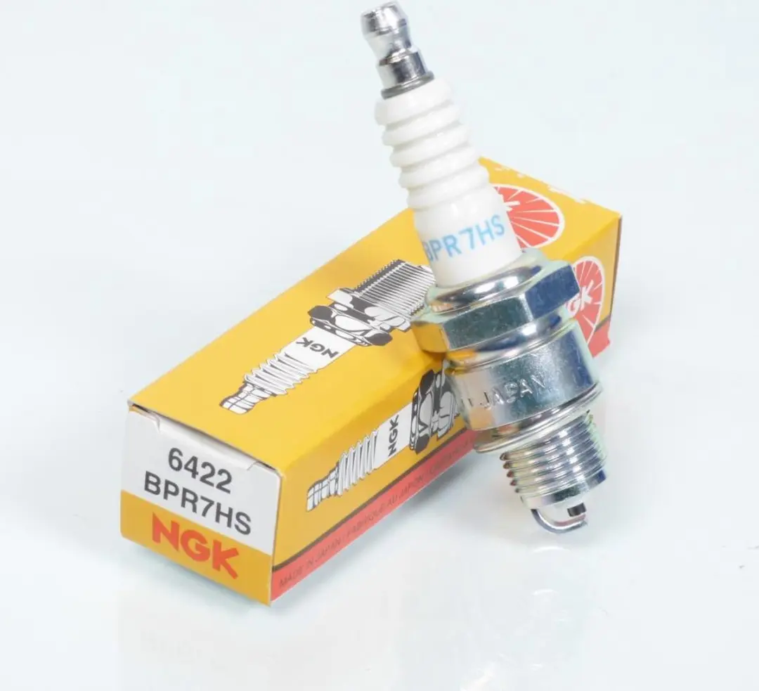 NGK Bougie voor Yamaha 50 YW Zuma NA 2008 - Blanc