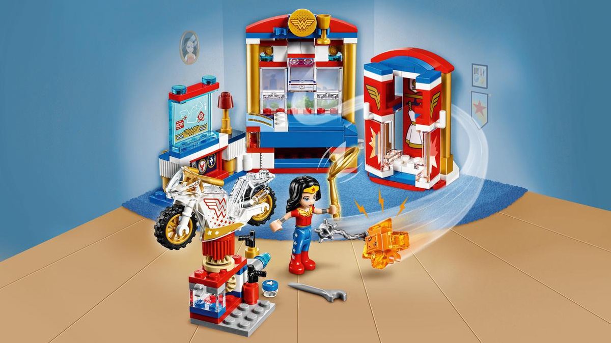 LEGO DC Super Hero Girls Wonder Woman Nachtverblijf - 41235