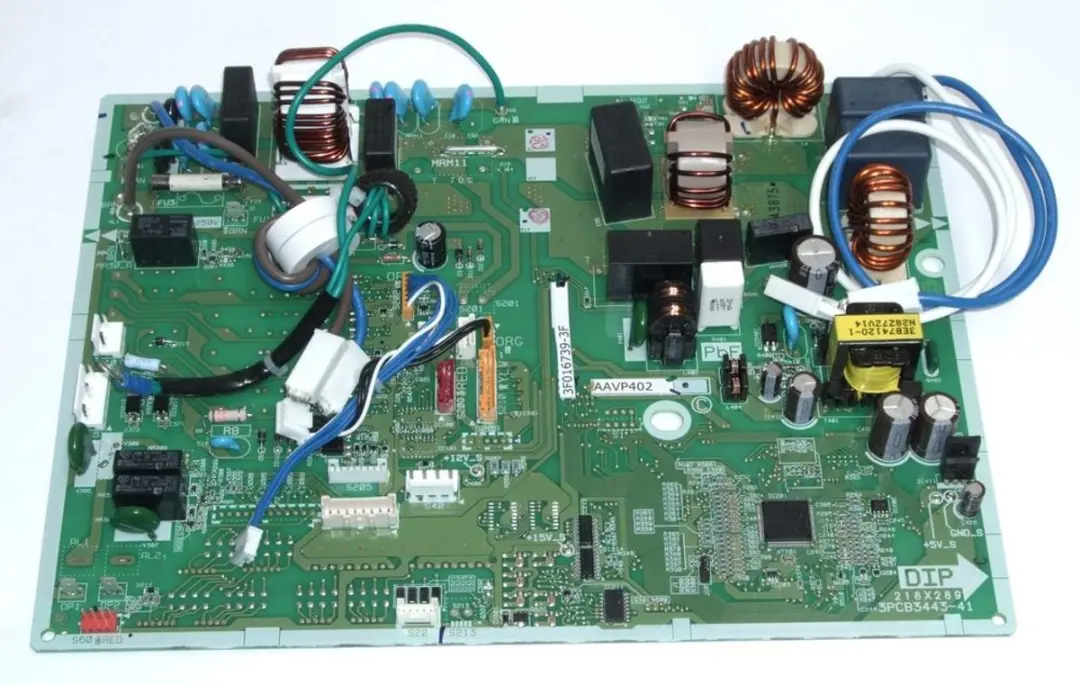 Daikin RRLQ008CAV3 Hoofdprintplaat 8kW