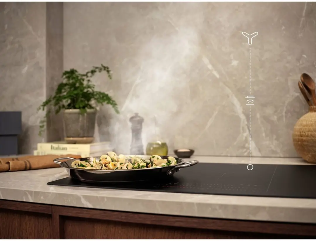 Electrolux KFIA19R Eiland Afzuigkap 700m³/u - 900 Serie - Zwart
