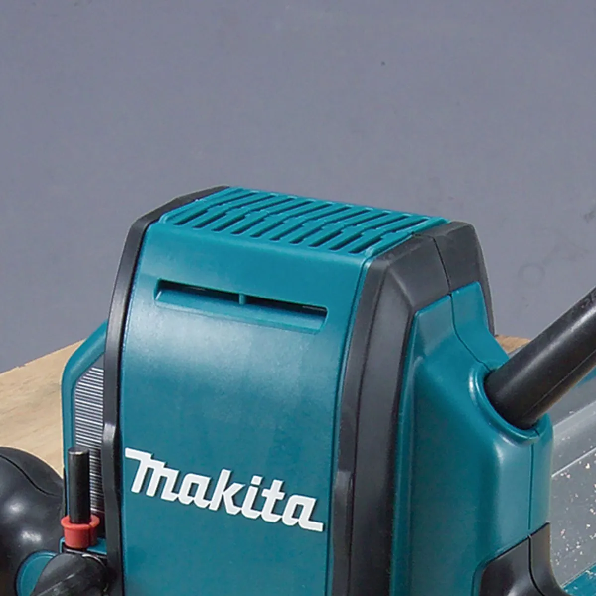 Makita RP0900J Bovenfrees 900W - M-box - afbeelding 6 van 6