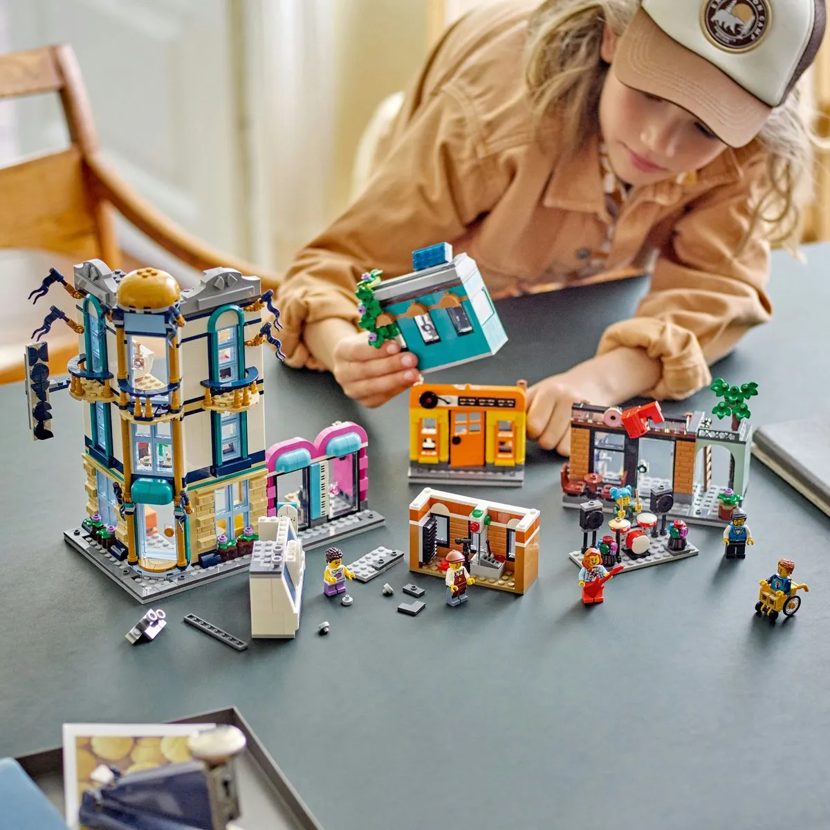 LEGO Creator 3-in-1 Hoofdstraat 31141 - 1459 Stukken