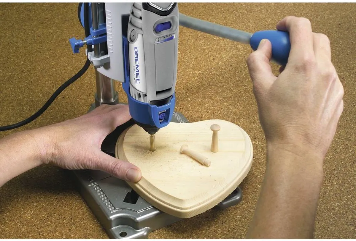 Dremel Workstation 220 - Roterend