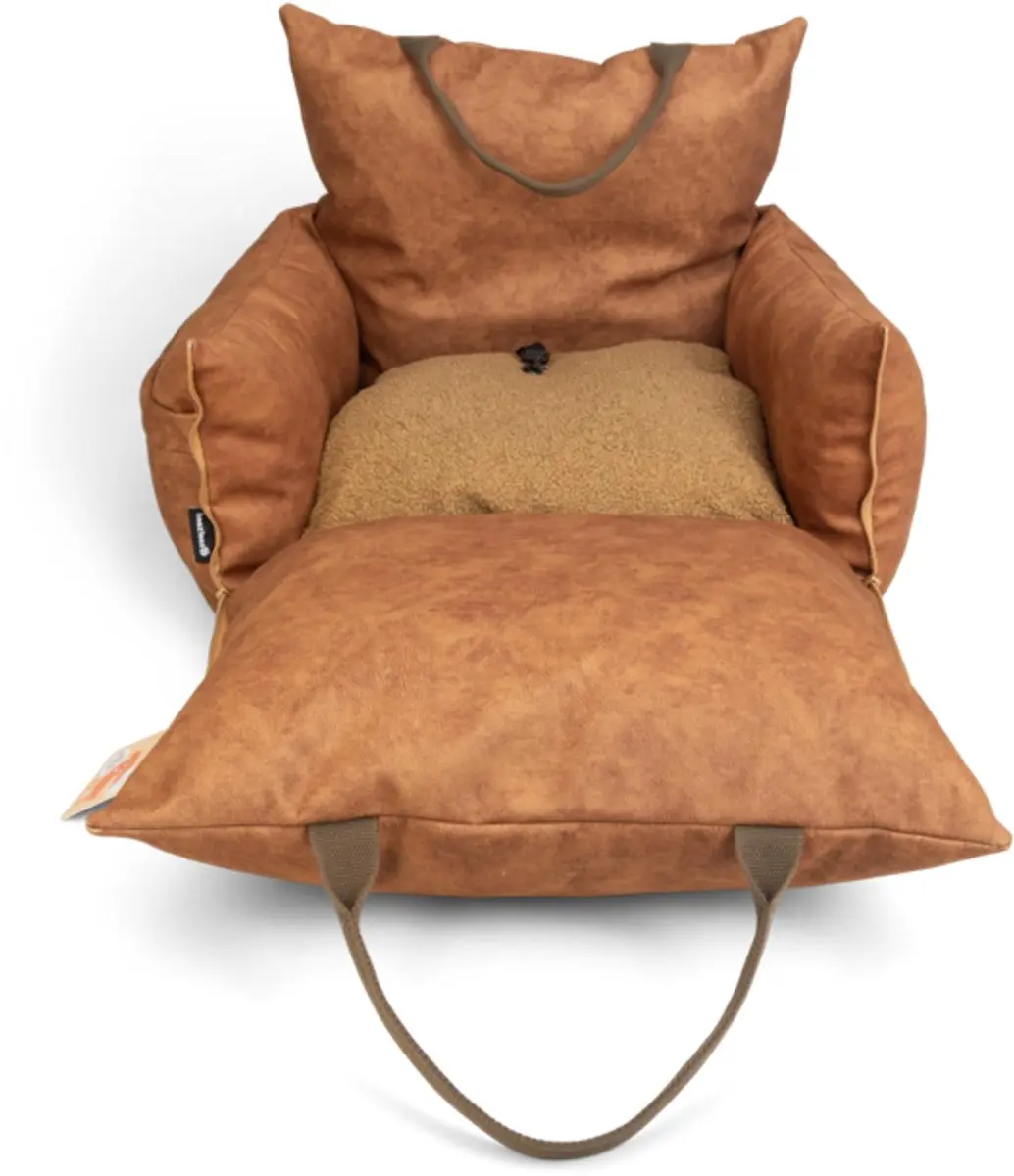 Beeztees Lua Hondenmand Auto - 55x46x40cm - Cognac