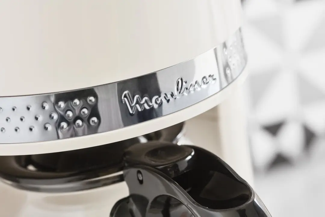 Moulinex FG381A10 Drip Koffiemachine - 15 Kopjes - Ivoor