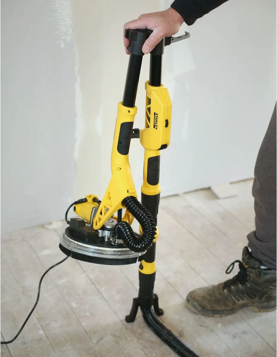 Stanley FatMax 750W Telescopische Schuurmachine SFMEE500S-QS - 3 Stuks