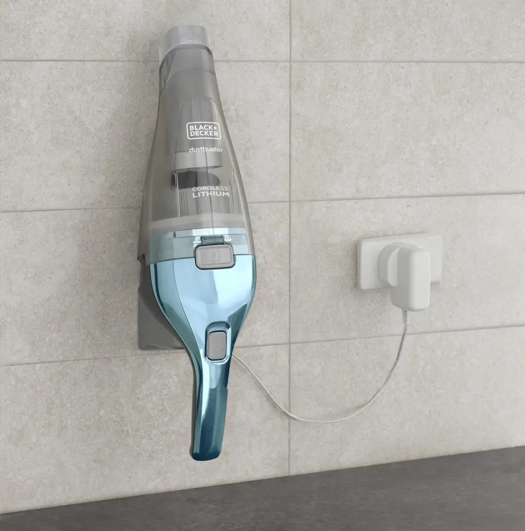 BLACK+DECKER NVC220WBC Snoerloze Handstofzuiger - 7,2V - Blauw/Chroom