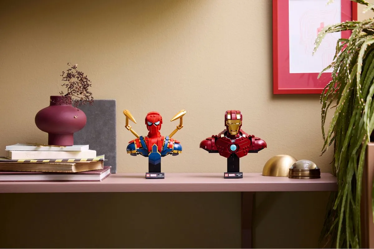 LEGO Marvel Iron Spider-Man Buste 76326 - 379 Stukken - Multicolor