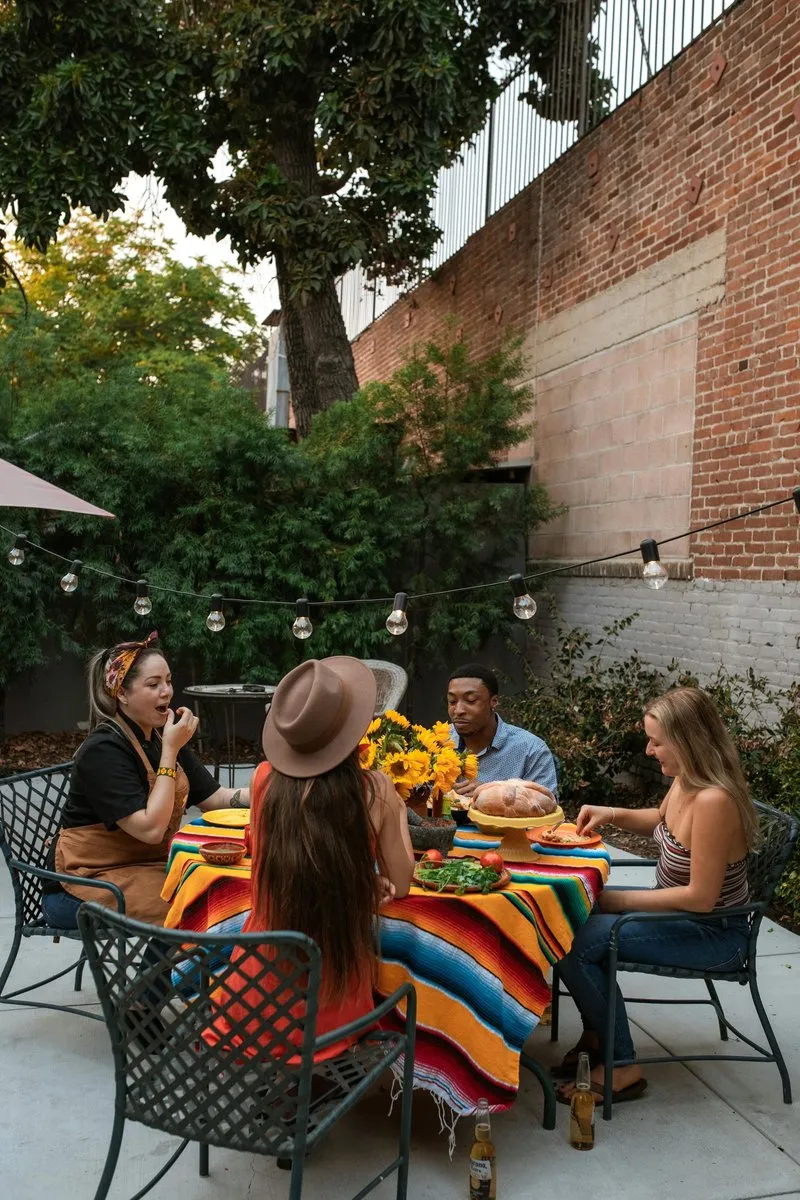 Calex Lichtsnoer 10m - Lichtslinger voor Buiten - Tuinverlichting - Terrasverlichting Warm Wit Licht