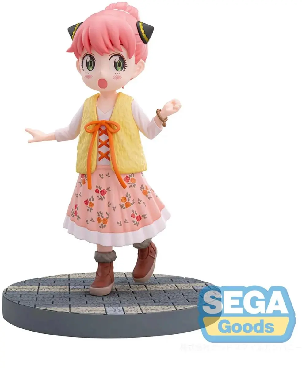 Sega Spy x Family Anya Forger Luminasta Figure