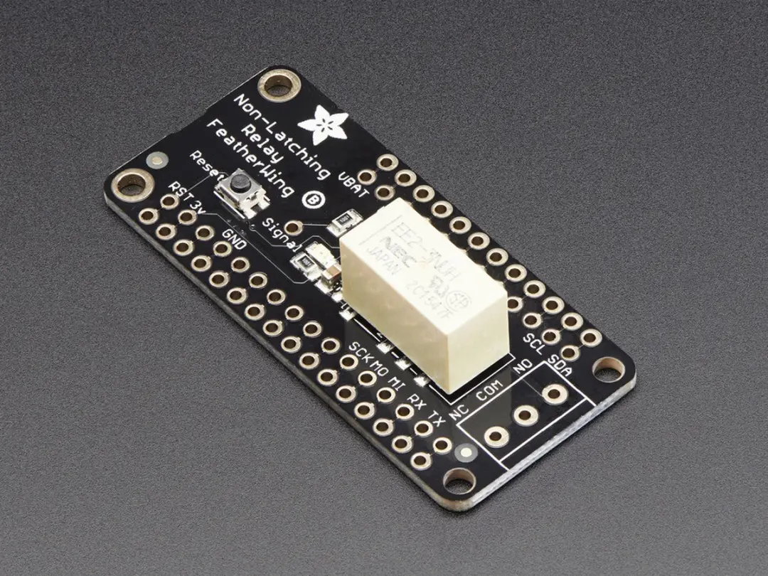 Adafruit Non-Latching Mini Relay FeatherWing 2895