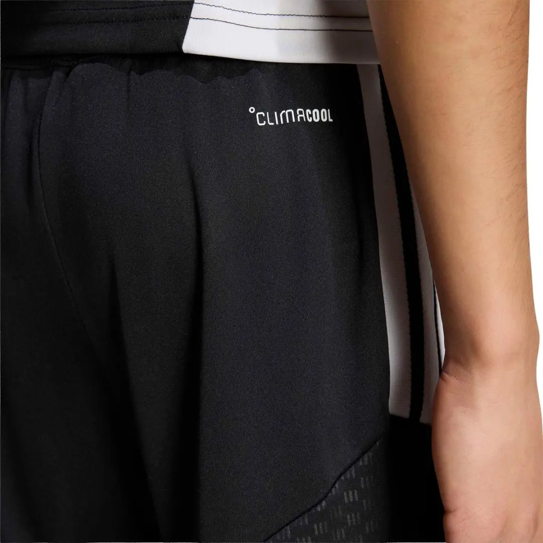Adidas Liverpool Training Short 2026/2027 KB5756 - Maat 152 - Zwart