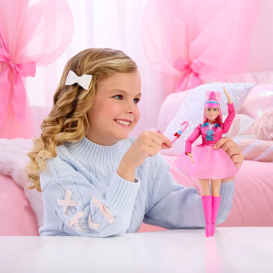Barbie Daisy Ballerina Pop - Bewegingsarm met zuurstok