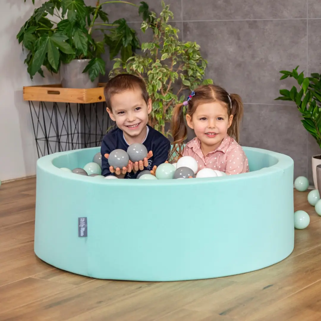 KiddyMoon Ballenbakballen Ø7cm - 700 Stuks - BPA-vrij - Wit/Grijs/Munt